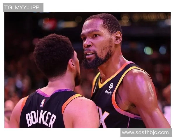 休斯顿火箭与森林狼激战正酣双方球员全力以赴争夺胜利荣耀